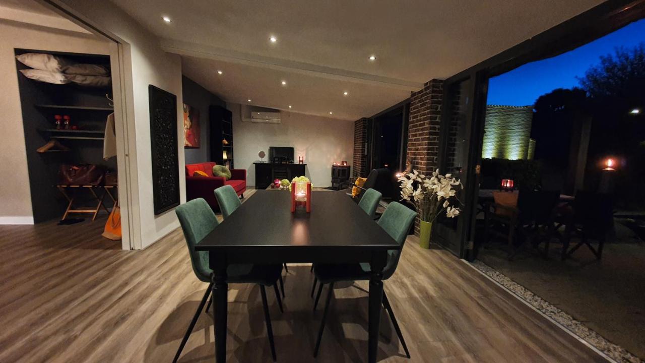איינדהובן Downtown Hideaway, B&B Grand Deluxe מראה חיצוני תמונה