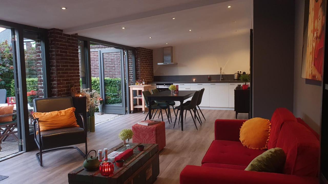 איינדהובן Downtown Hideaway, B&B Grand Deluxe מראה חיצוני תמונה