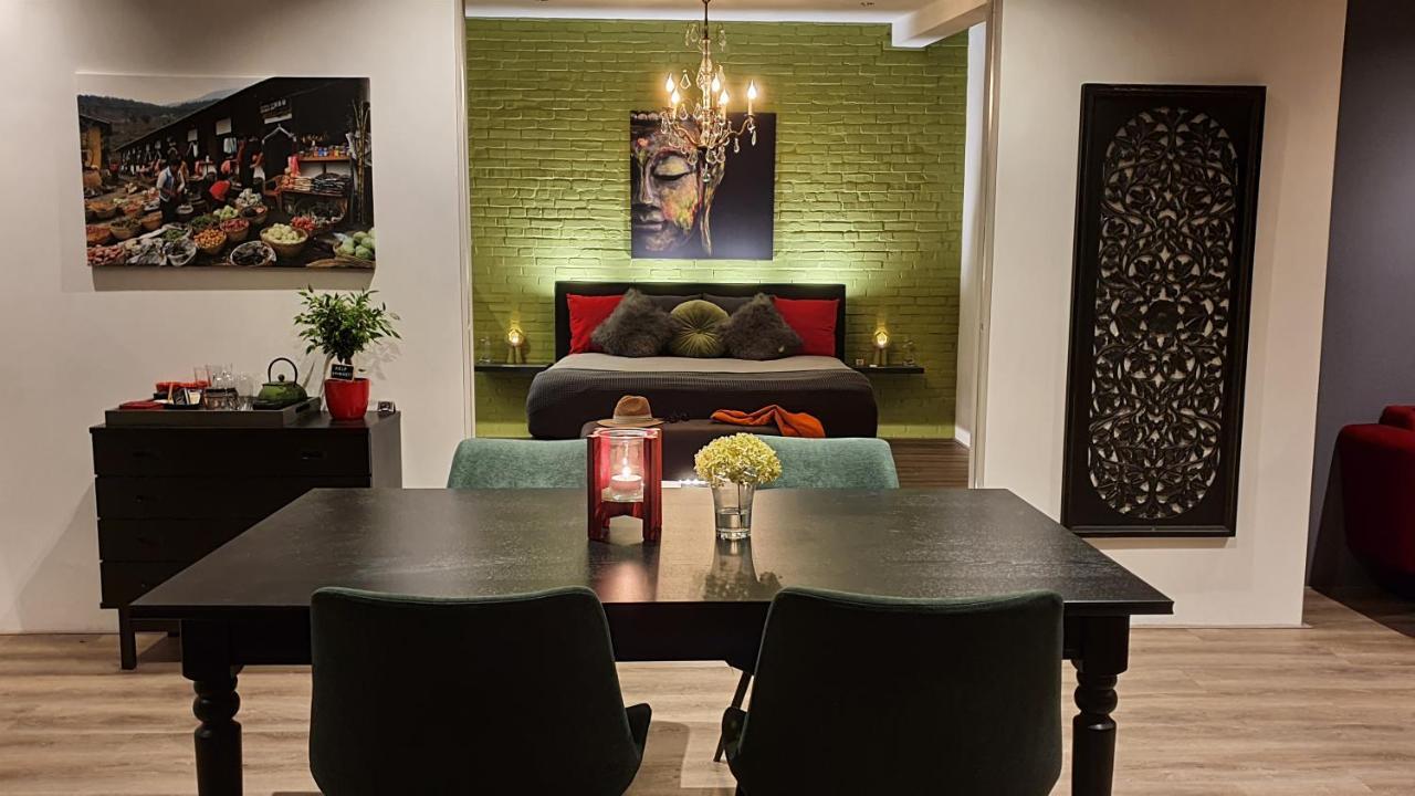 איינדהובן Downtown Hideaway, B&B Grand Deluxe מראה חיצוני תמונה