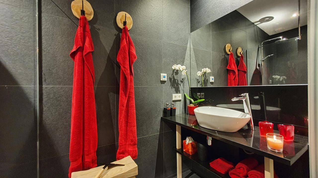 איינדהובן Downtown Hideaway, B&B Grand Deluxe מראה חיצוני תמונה